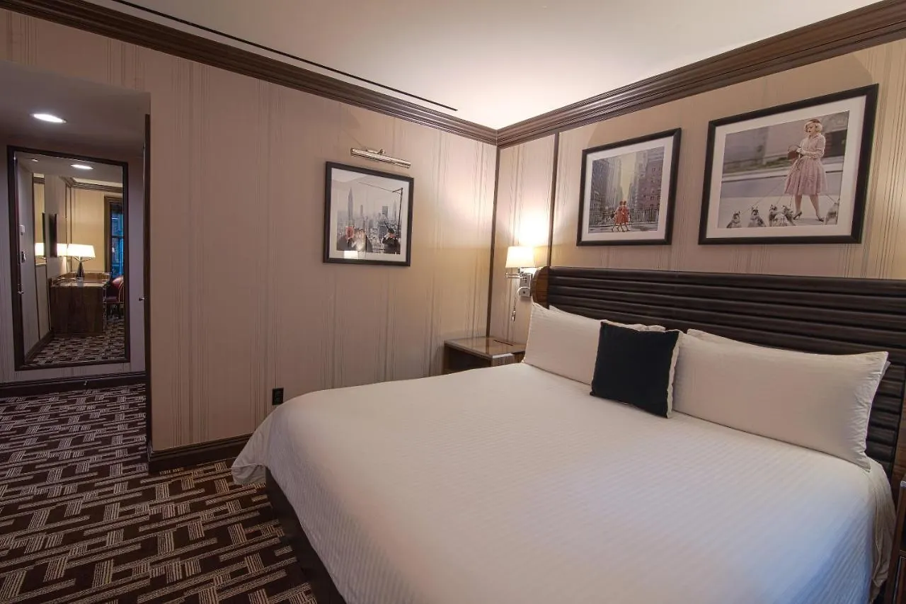 Iroquois New York Times Square Hotel