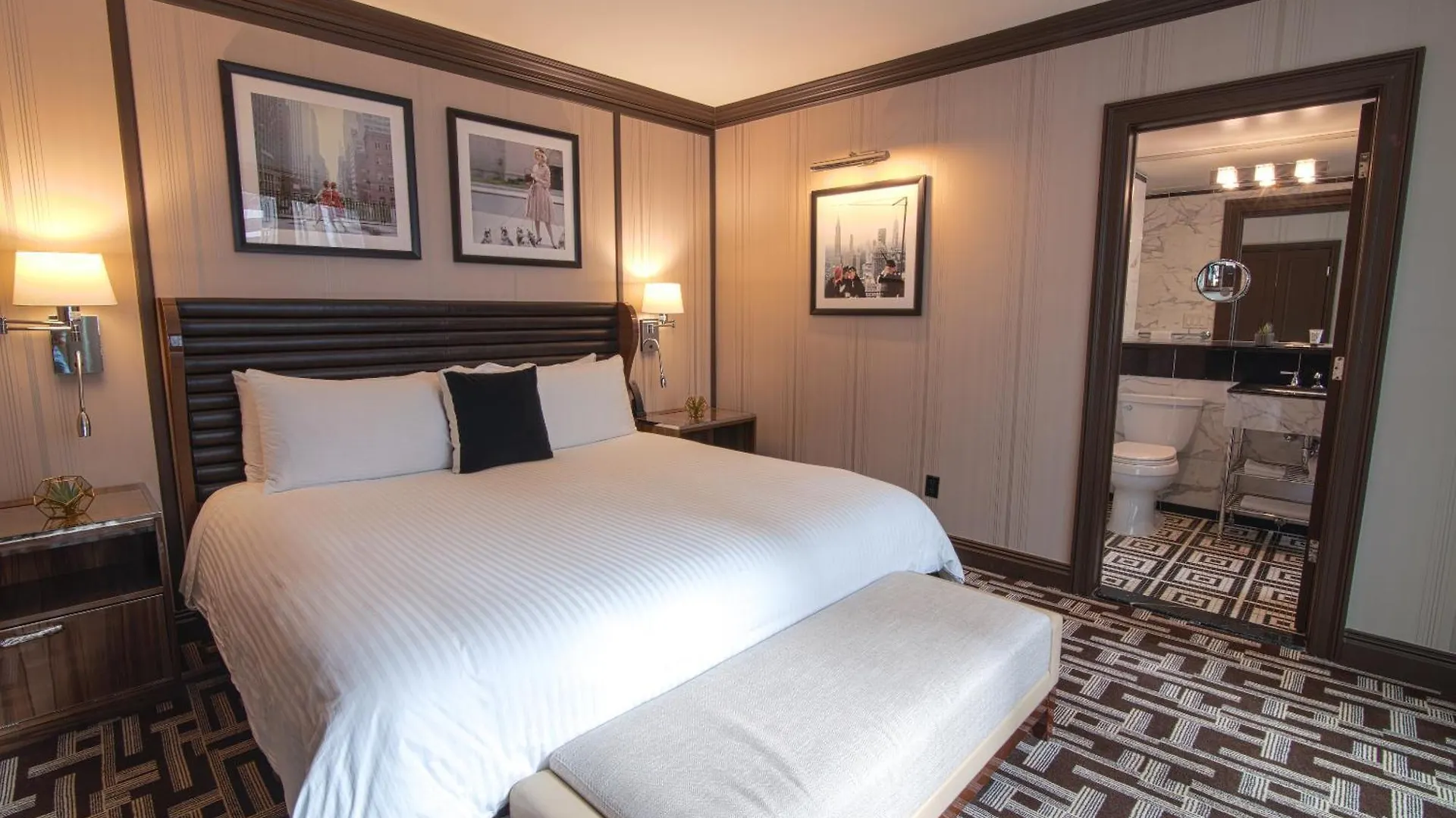 Iroquois New York Times Square Hotel 5*,  United States