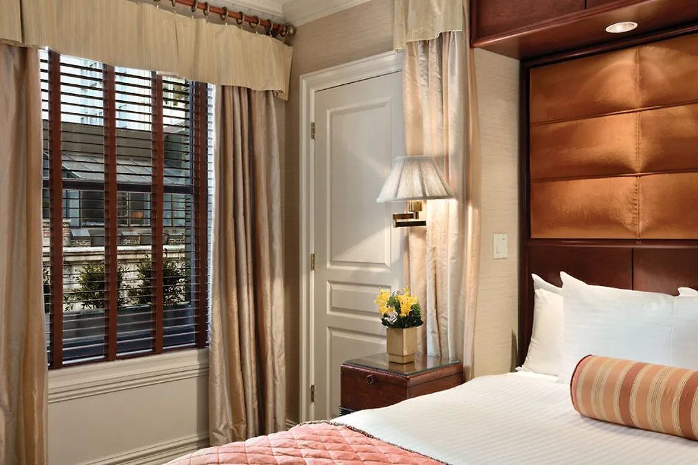 *****  Iroquois New York Times Square Hotel United States