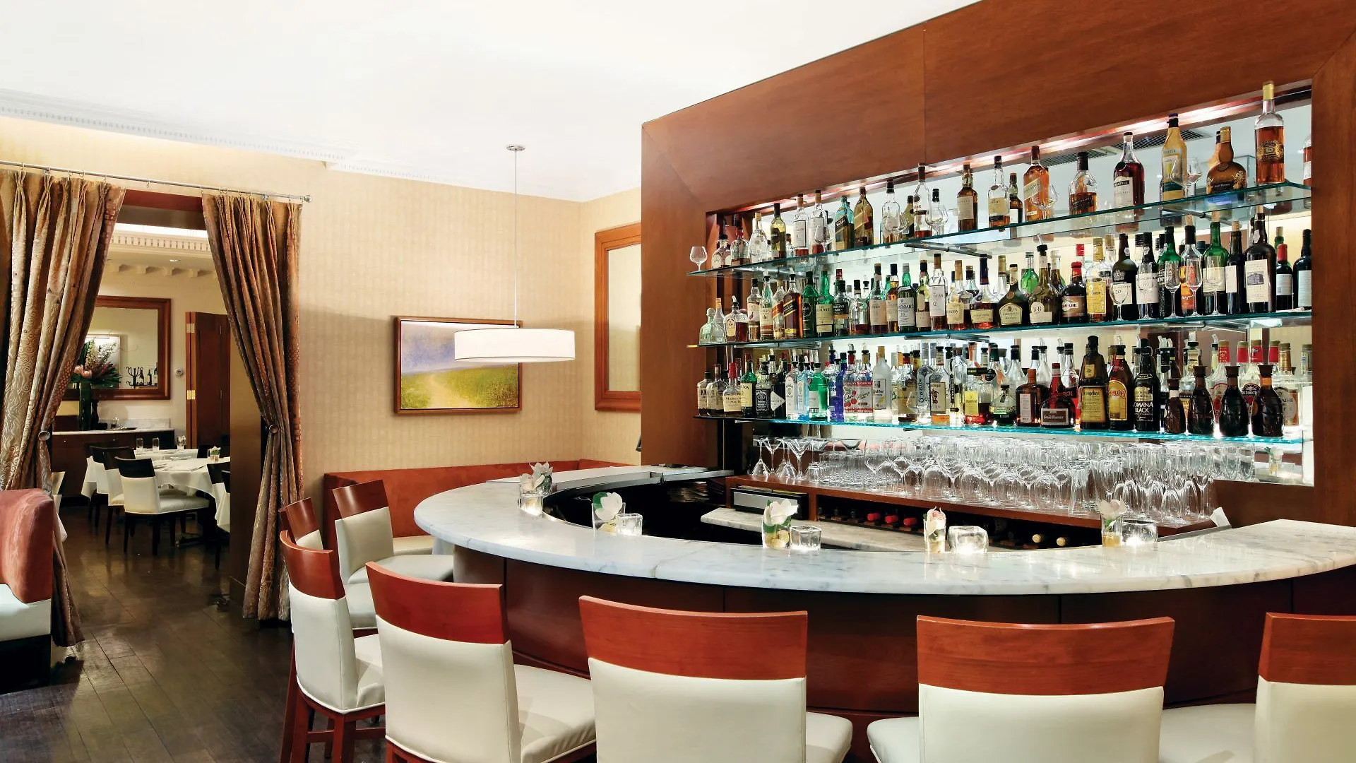 Iroquois New York Times Square Hotel